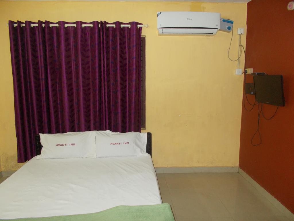 Guruvayur Bunglow Hotel Zewnętrze zdjęcie